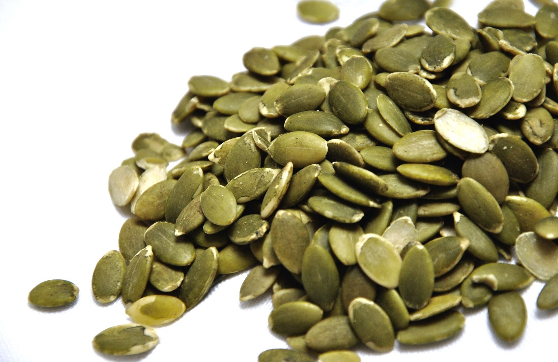 pumpkin-seeds-1489510_1920